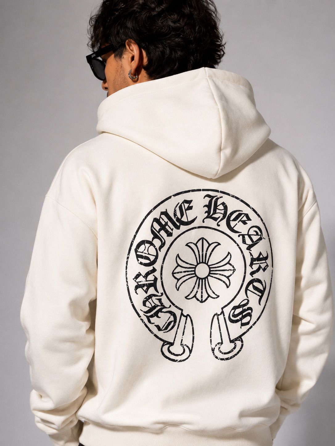 "POLERON ESTILO CHROME HEARTS"