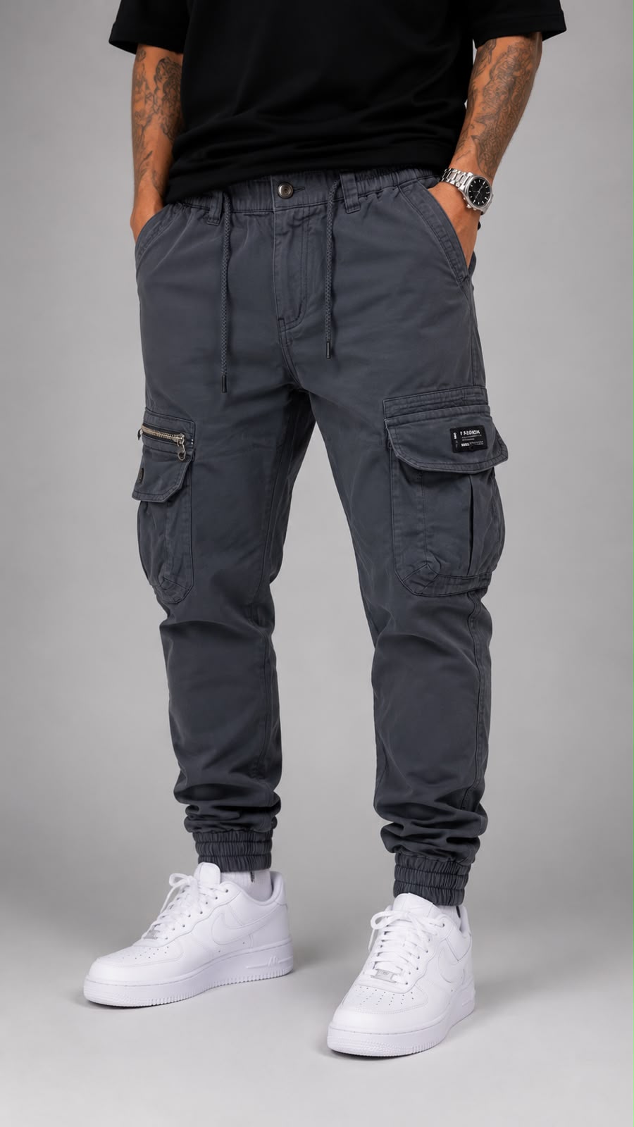 JOGGERS CON PUÑO